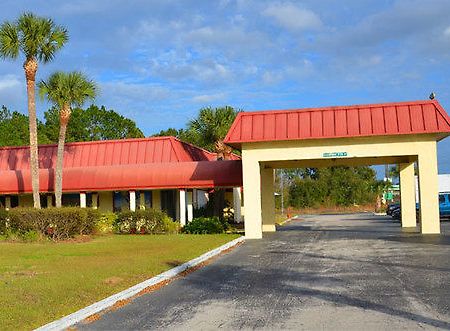 Budget Inn Of Deland Exterior photo