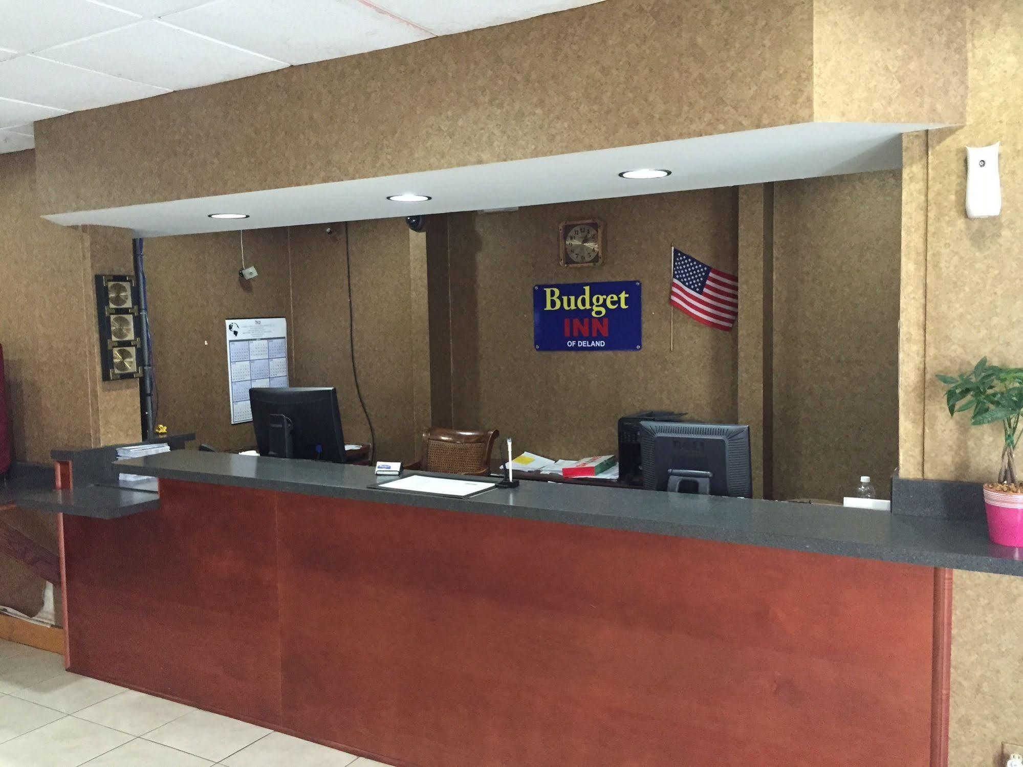 Budget Inn Of Deland Exterior photo